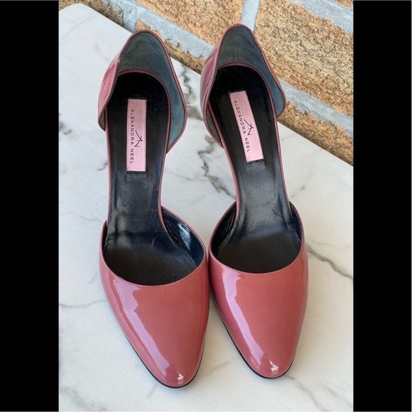 Alexandra Neel Mauve Patent Leather
Pump 39.5/8.5 - Picture 2 of 8